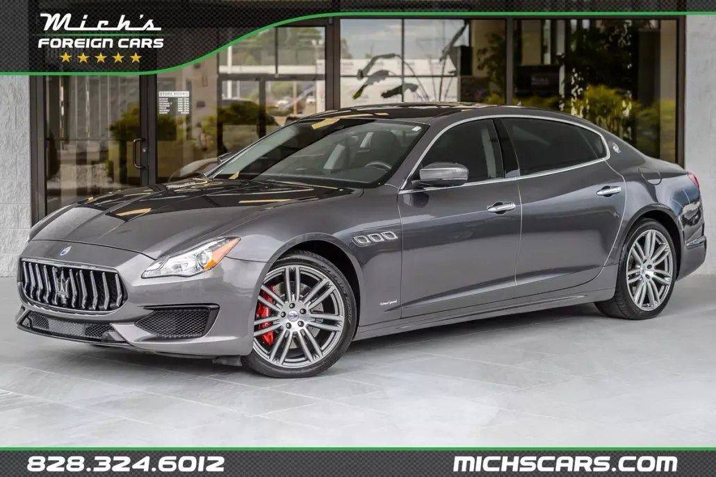 2017 Maserati Quattroporte SQ4 GranSport photo 1
