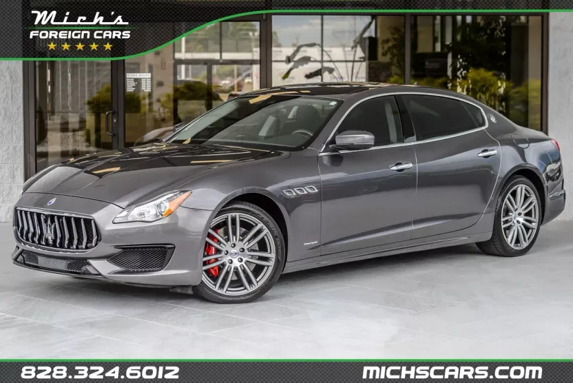 2017 Maserati Quattroporte SQ4 GranSport photo 1