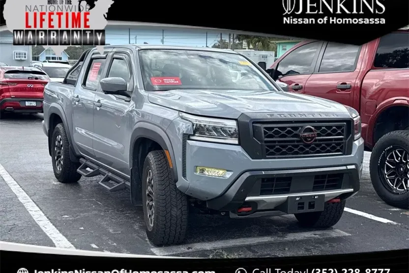 2023 Nissan Frontier PRO-4X photo 1