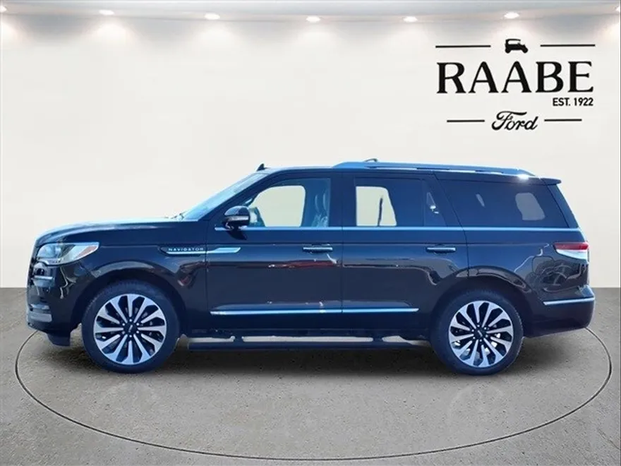 2023 Lincoln Navigator Reserve photo 1