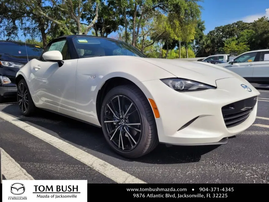 2025 Mazda MX-5 Miata Miata Grand Touring photo 1