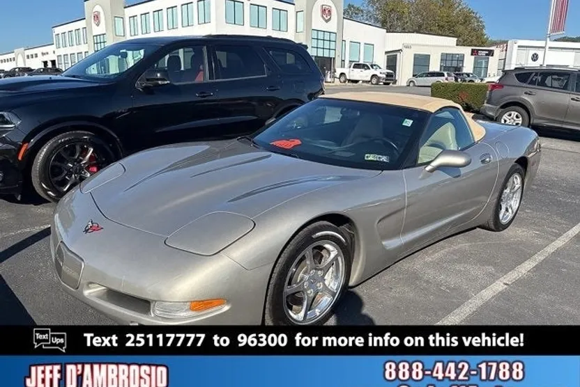2002 Chevrolet Corvette Base photo 1