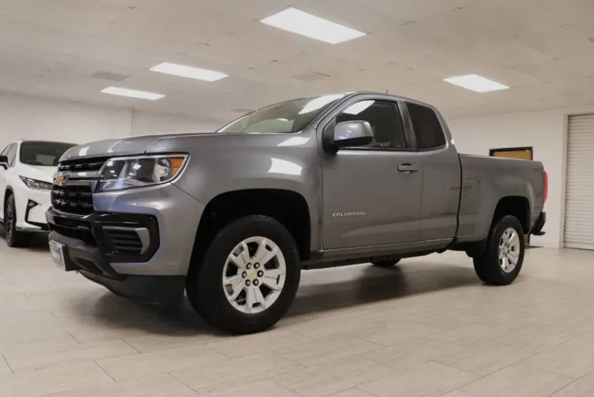 2022 Chevrolet Colorado LT photo 1