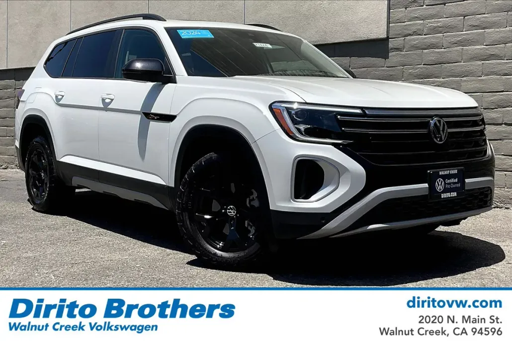 2024 Volkswagen Atlas Peak Edition SEL photo 1