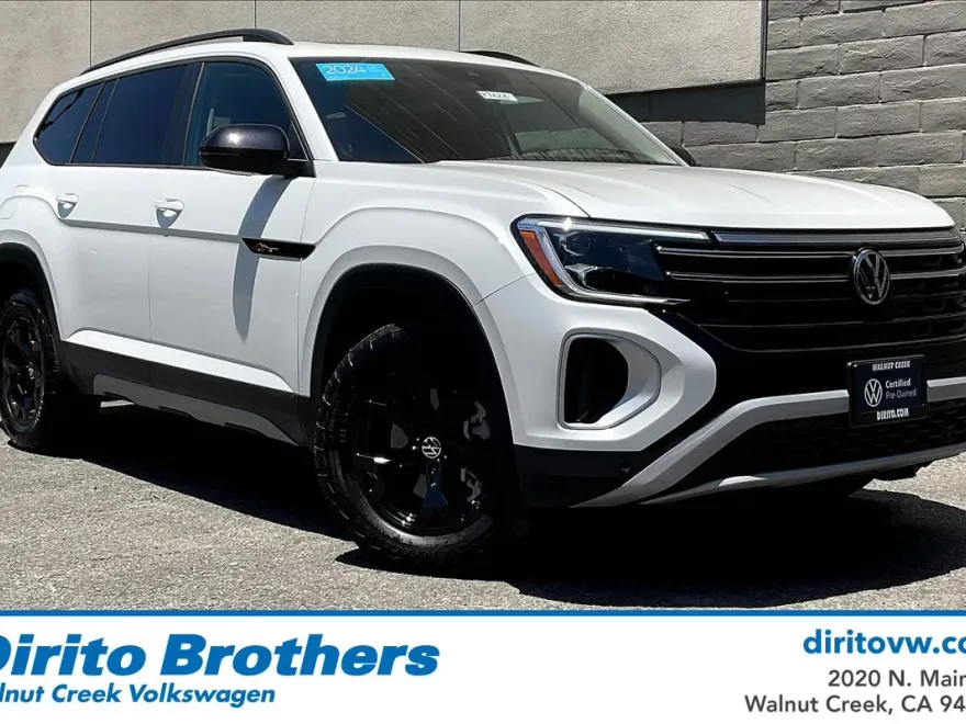 2024 Volkswagen Atlas Peak Edition SEL photo 1