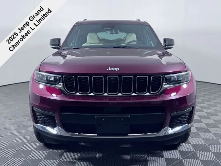 2025 Jeep Grand Cherokee L photo 1
