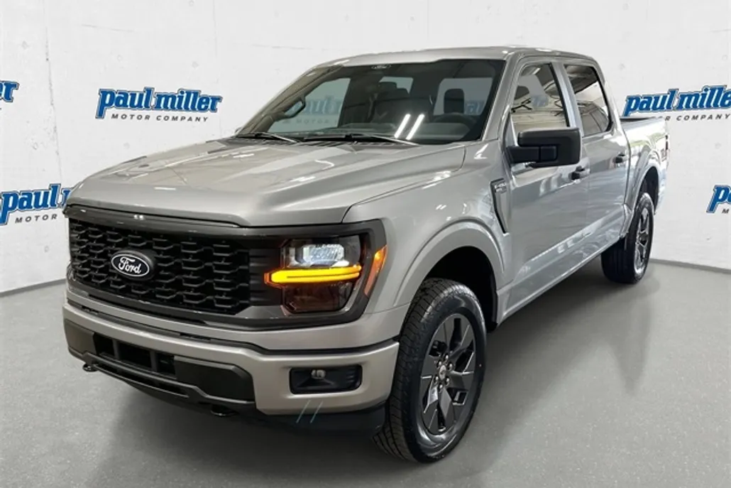 2025 Ford F-150 STX photo 1