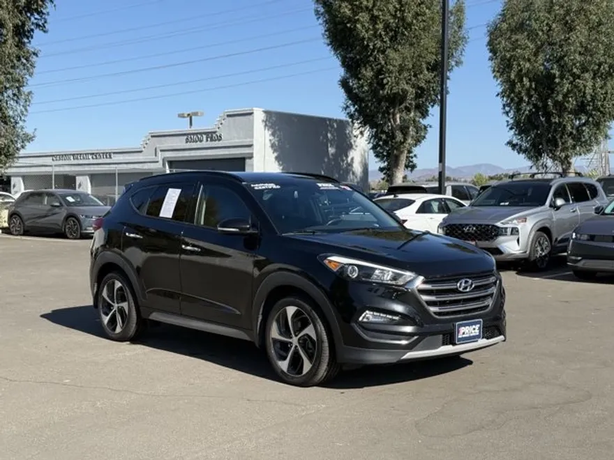 2017 Hyundai Tucson Limited photo 1