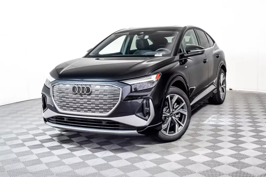 2025 Audi Q4 Sportback E-tron 55 Premium photo 1