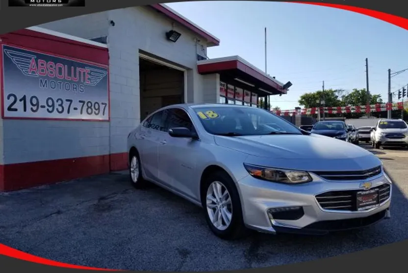 2018 Chevrolet Malibu 1LT photo 1