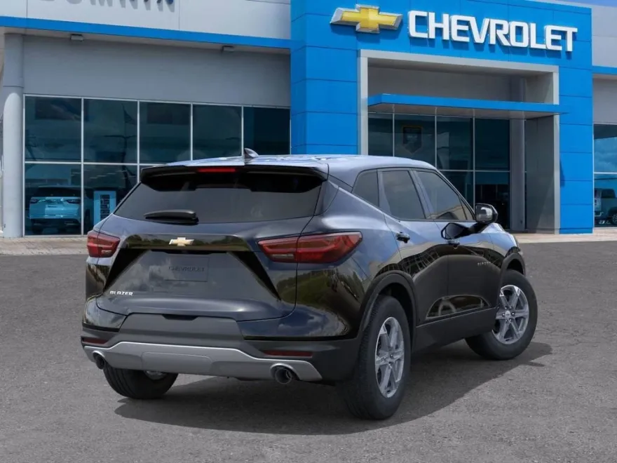 2025 Chevrolet Blazer 2LT photo 1