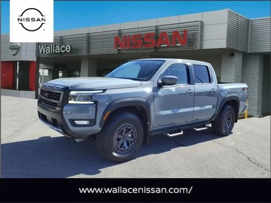 2025 Nissan Frontier PRO-4X photo 1