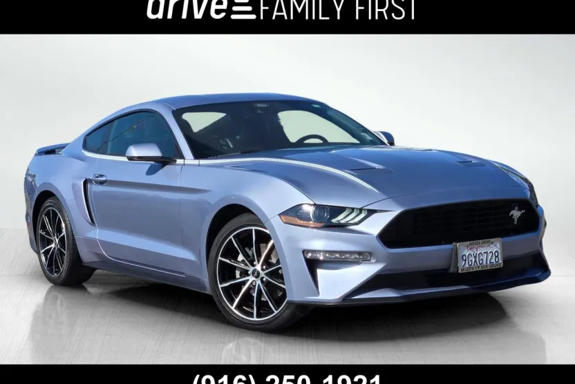 2022 Ford Mustang EcoBoost Premium photo 1