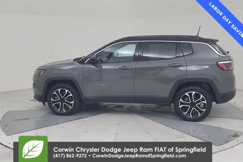 2023 Jeep Compass Limited photo 1