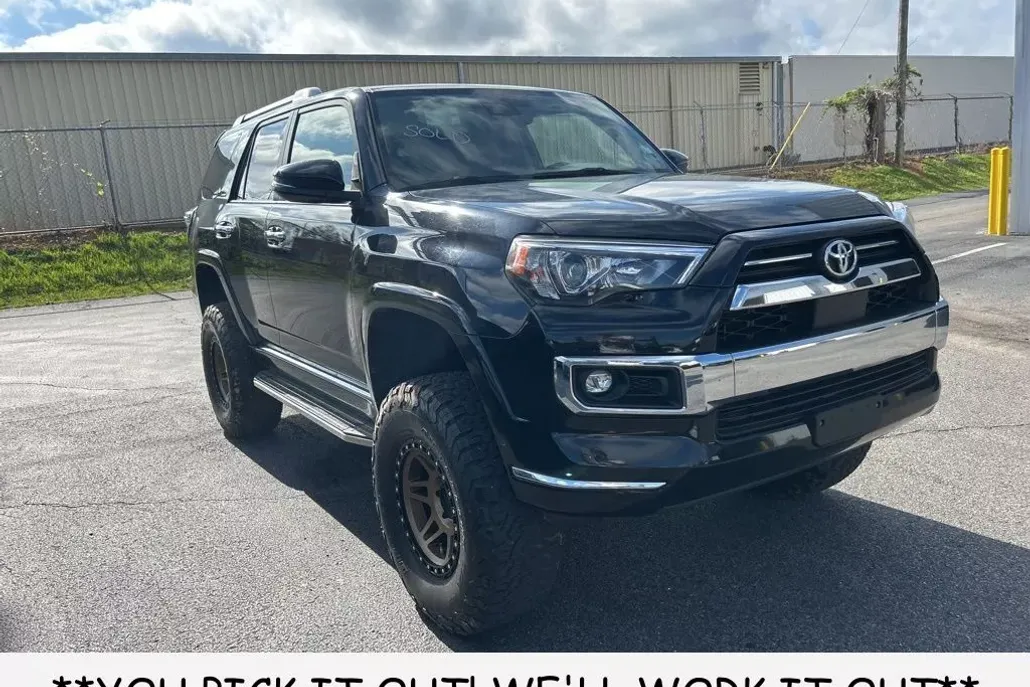 2021 Toyota 4Runner Limited photo 1