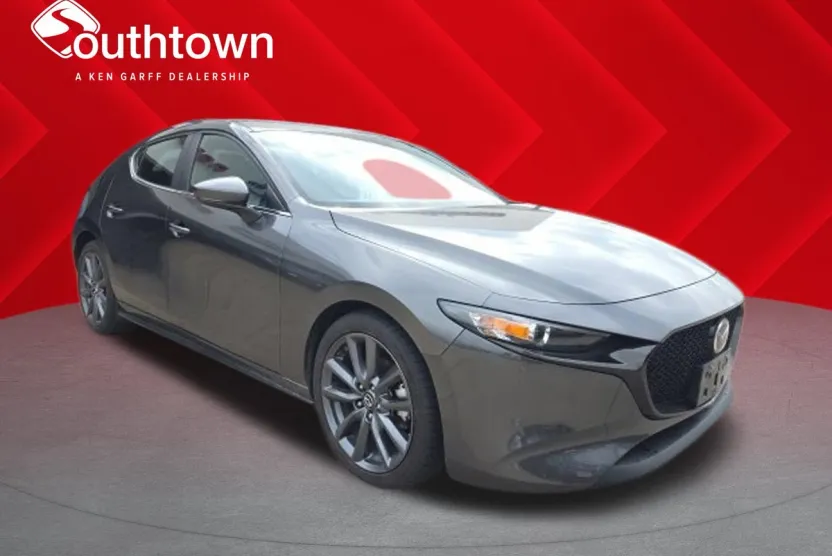 2019 Mazda Mazda3 Hatchback Preferred photo 1