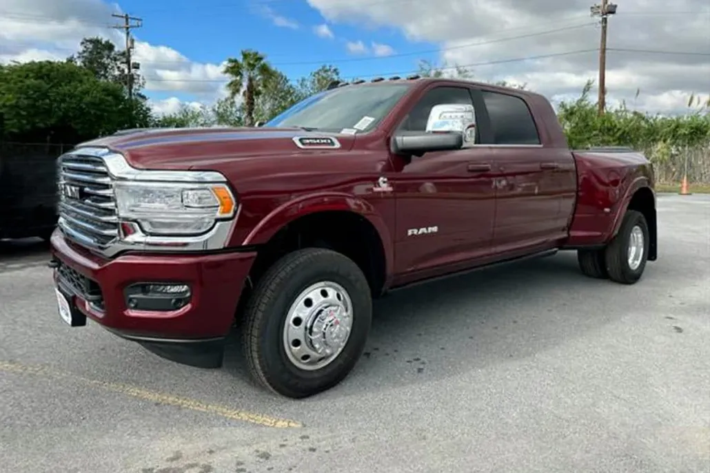 2024 Ram 3500 Laramie photo 1