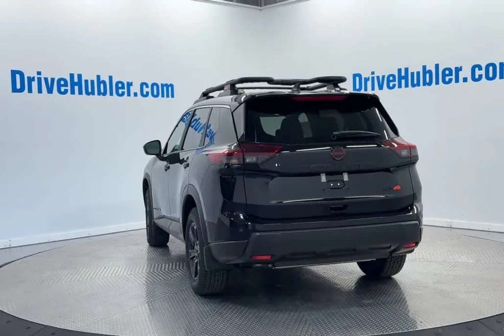 2026 Nissan Rogue SV photo 1