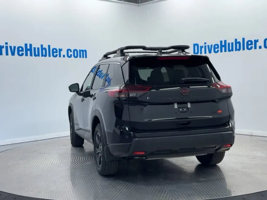 2026 Nissan Rogue SV photo 1
