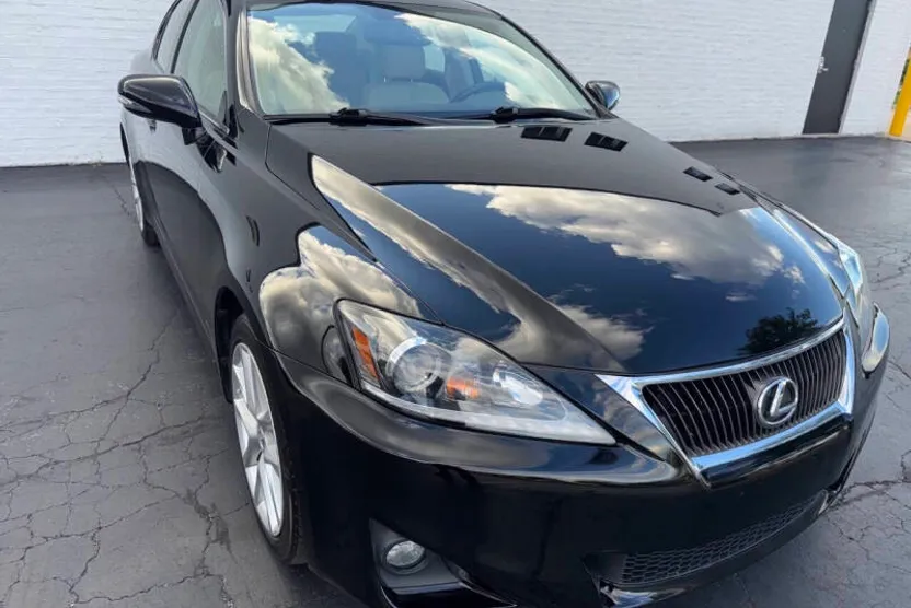 2011 Lexus IS 250 photo 1