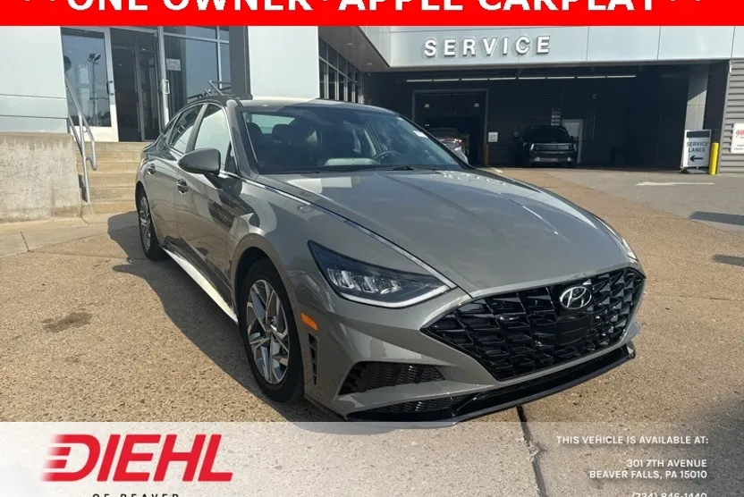 2022 Hyundai Sonata SEL photo 1