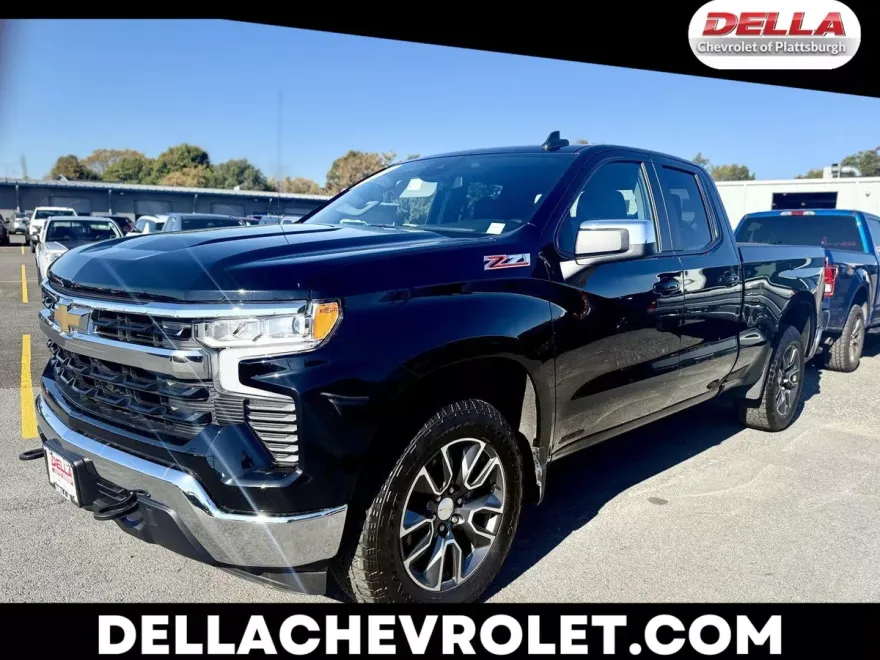 2022 Chevrolet Silverado 1500 LT photo 1