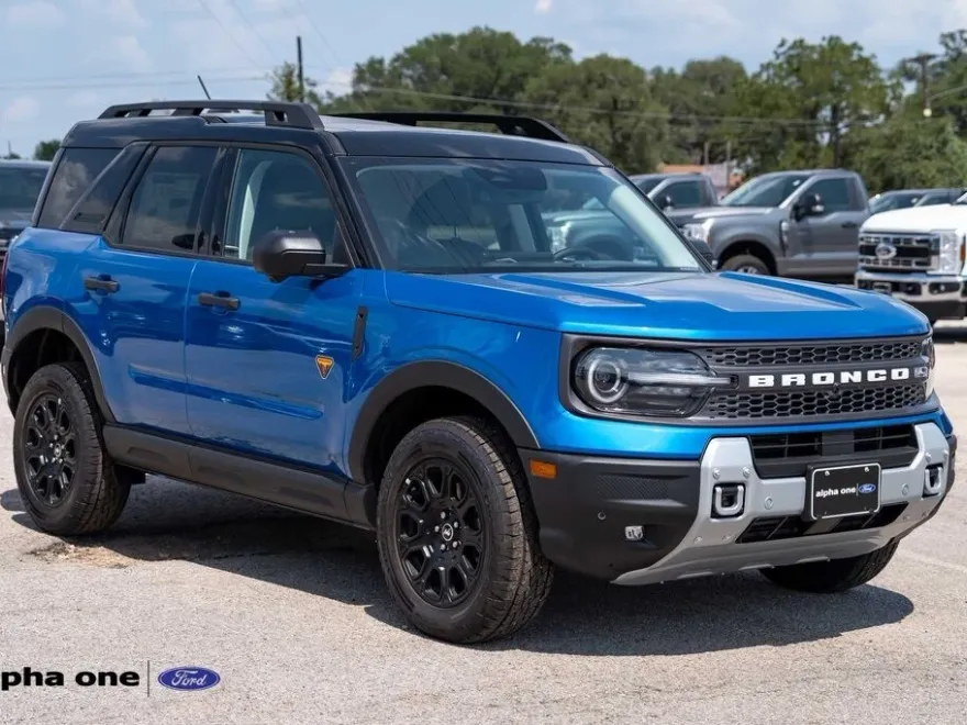 2025 Ford Bronco Sport Badlands photo 1