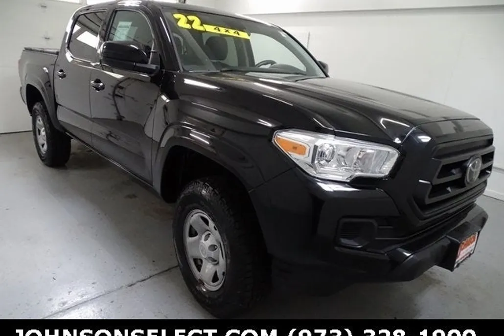 2022 Toyota Tacoma SR V6 photo 1