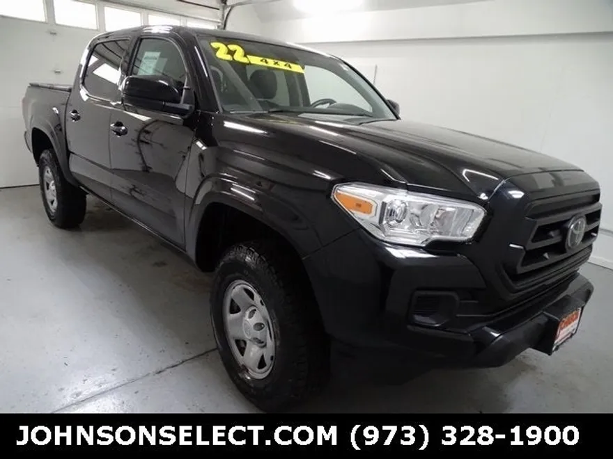 2022 Toyota Tacoma SR V6 photo 1