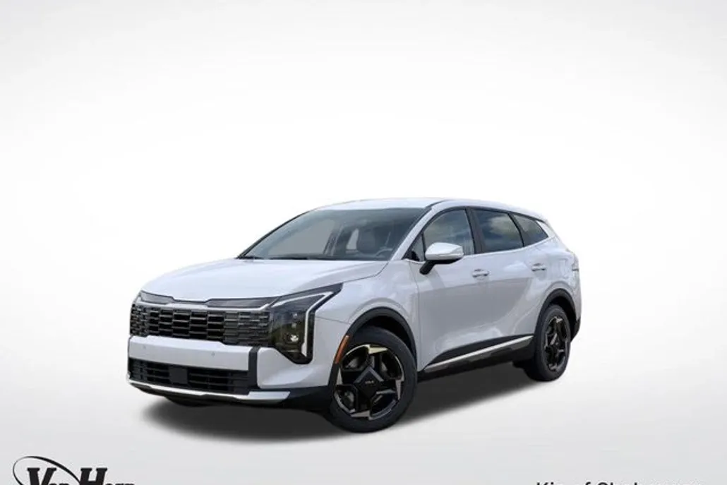 2026 Kia Sportage EX photo 1