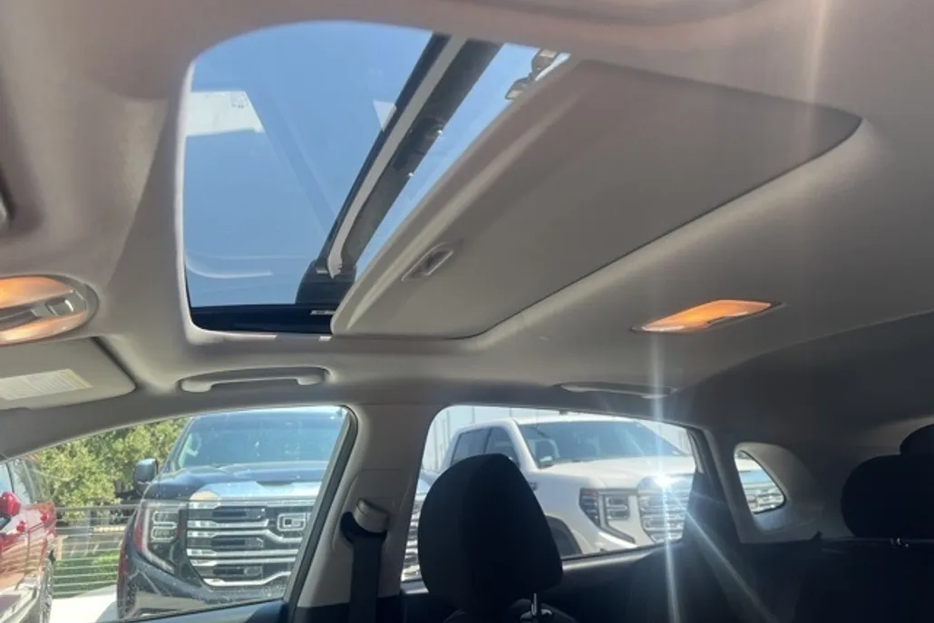 2023 Hyundai Kona SEL photo 1