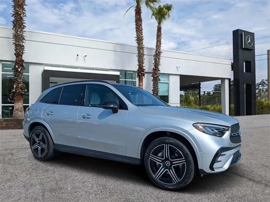2026 Mercedes Benz GLC 350e 4MATIC photo 1