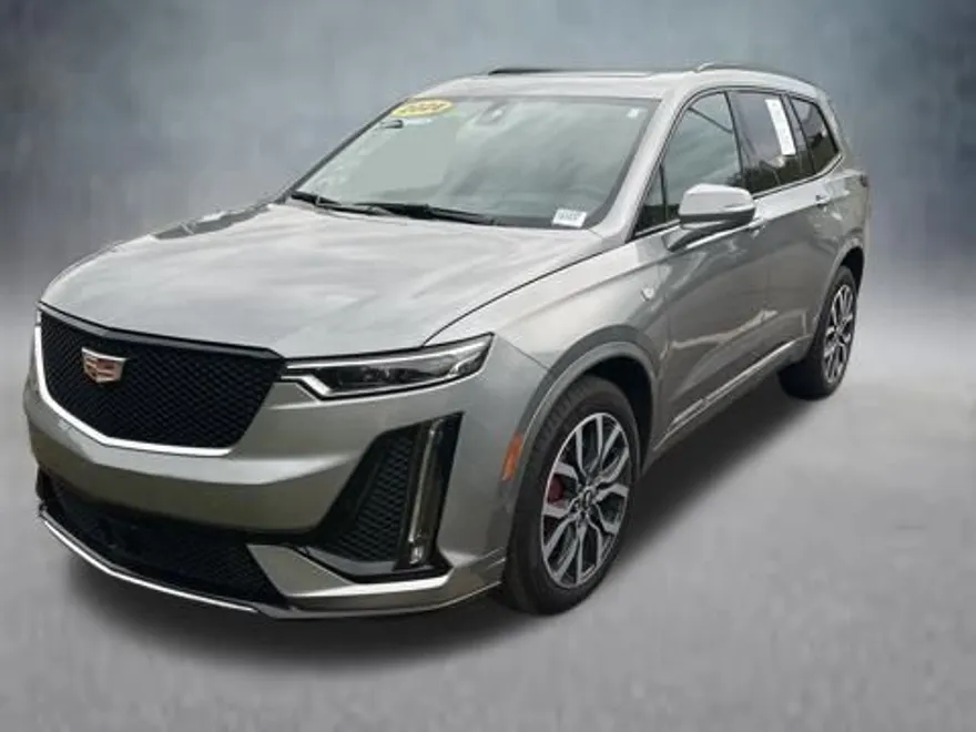 2024 Cadillac XT6 Sport photo 1