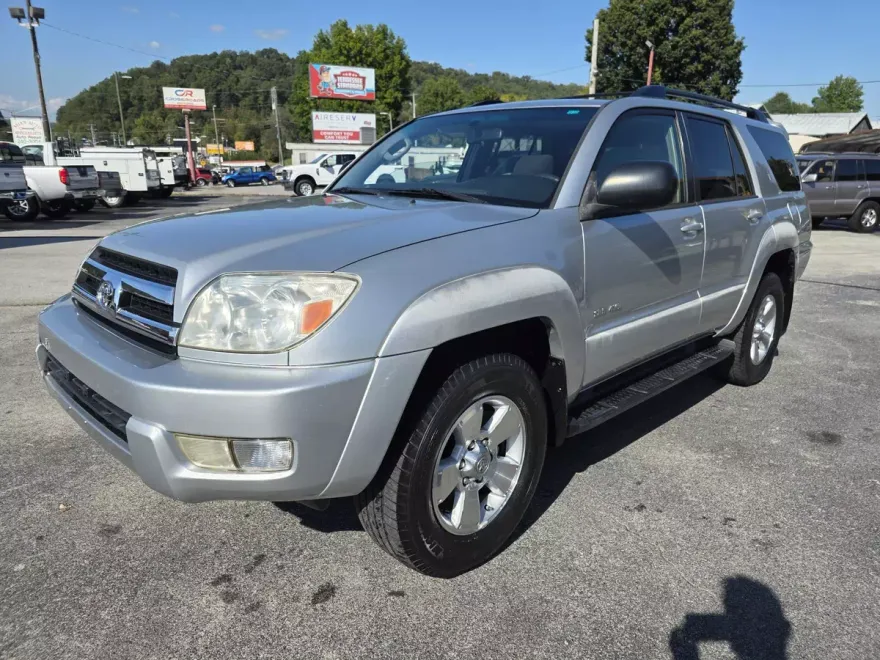 2005 Toyota 4Runner SR5 V6 photo 1