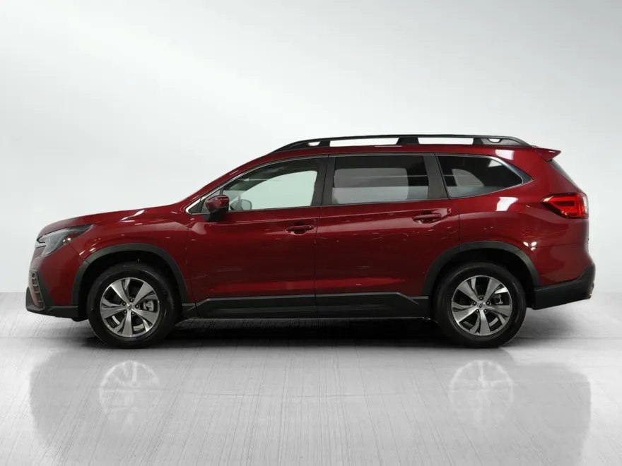 2024 Subaru Ascent Premium photo 1