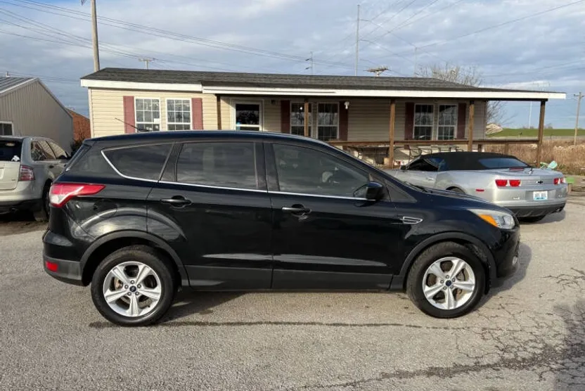 2014 Ford Escape SE photo 1
