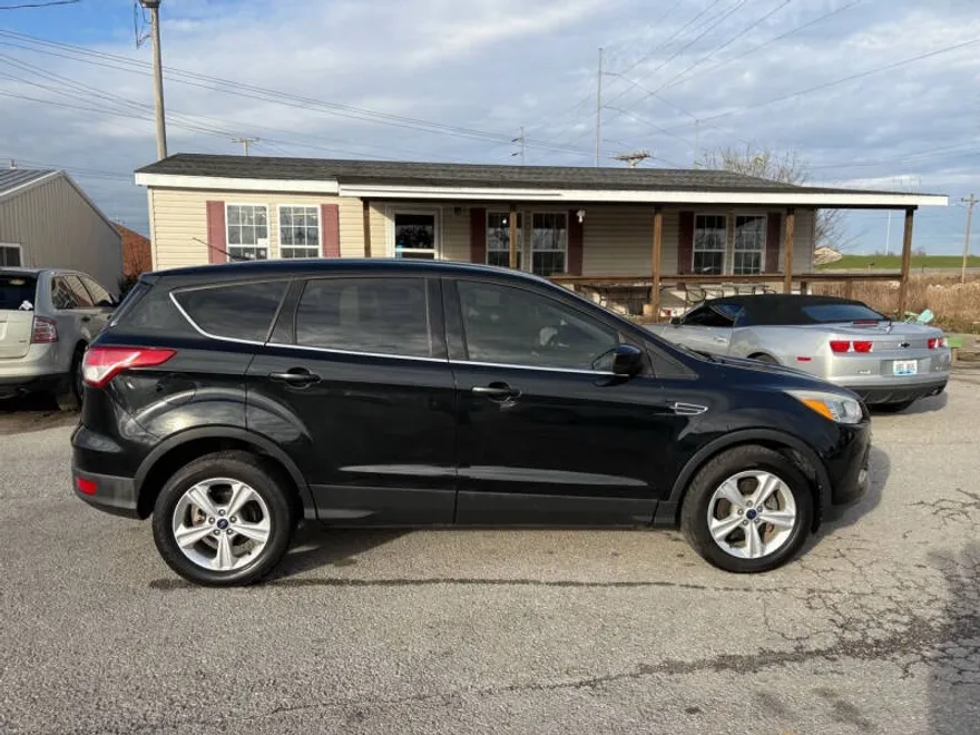 2014 Ford Escape SE photo 1