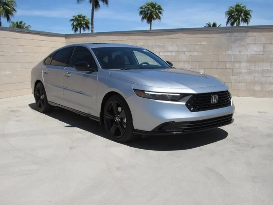 2025 Honda Accord Hybrid Sport-L photo 1