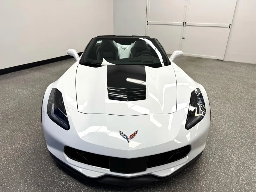 2019 Chevrolet Corvette Grand Sport 2LT Z07 Convertible photo 2