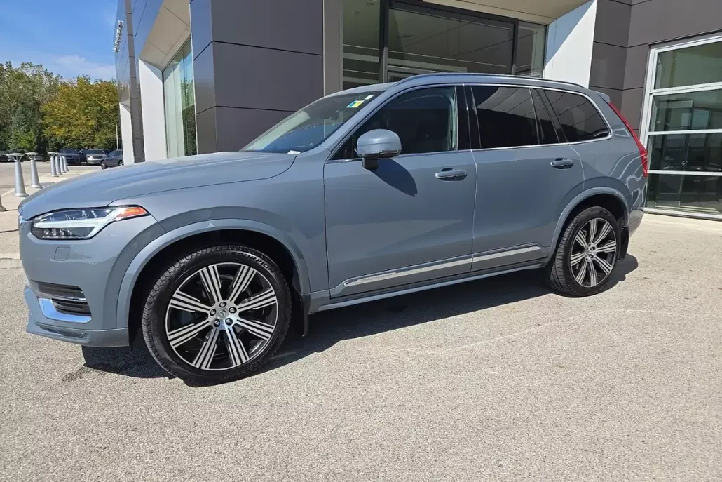 2020 Volvo XC90 T6 Inscription photo 1