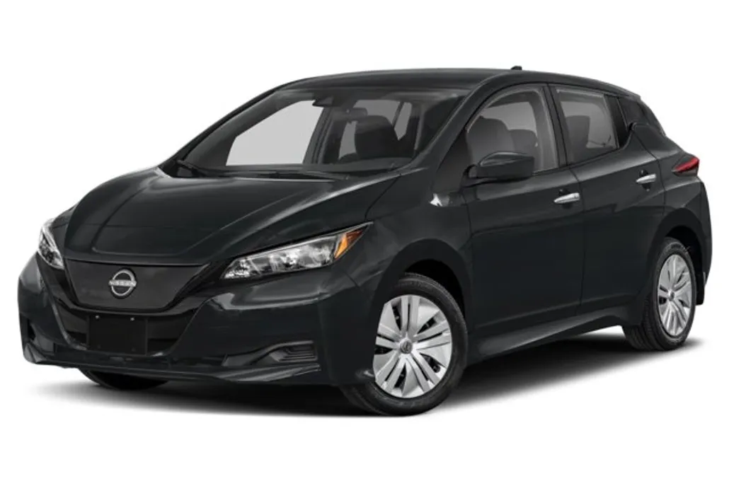 2023 Nissan Leaf S photo 1