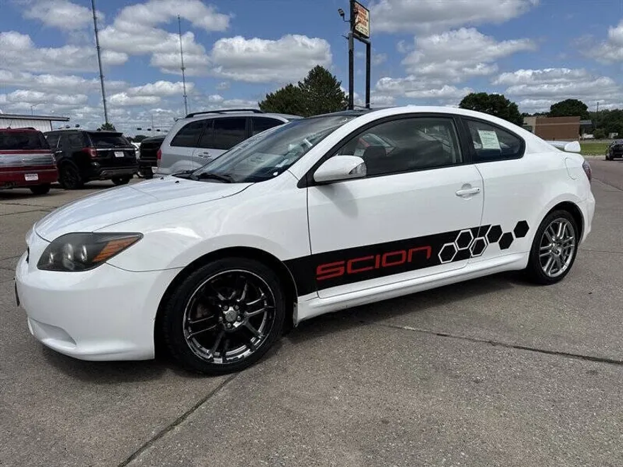 2010 Scion tC Base photo 1