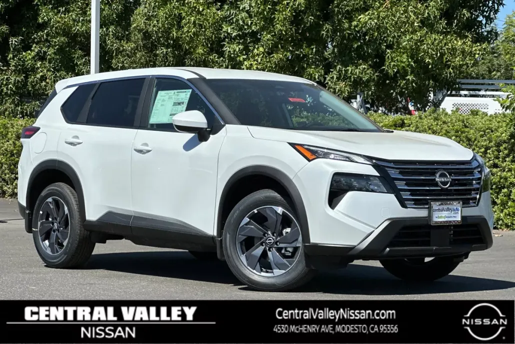 2026 Nissan Rogue SV photo 1