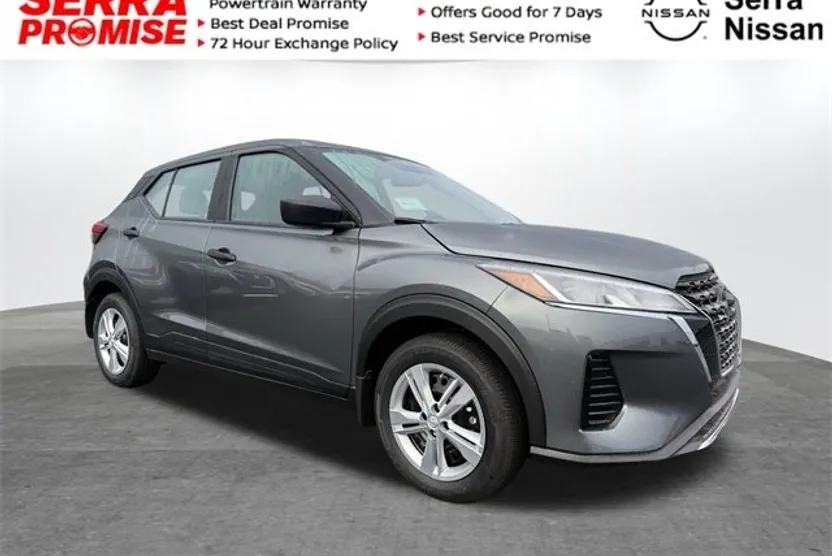 2025 Nissan Kicks Play S photo 1