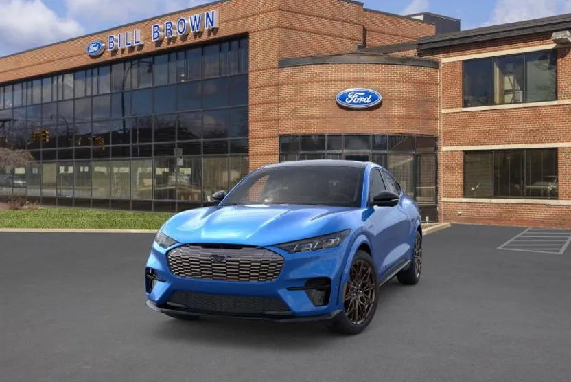 2025 Ford Mustang Mach-E GT photo 1