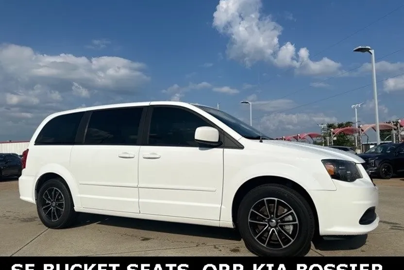 2017 Dodge Grand Caravan SE photo 1