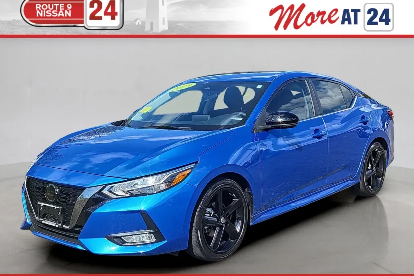 2023 Nissan Sentra SR photo 1