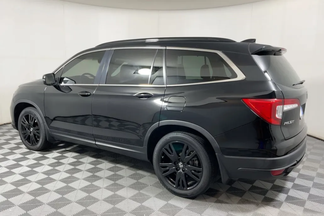 2021 Honda Pilot Special Edition photo 1