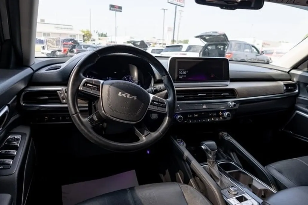 2022 Kia Telluride EX photo 1