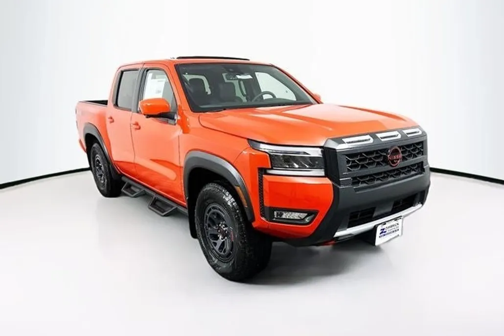 2025 Nissan Frontier PRO-4X photo 1